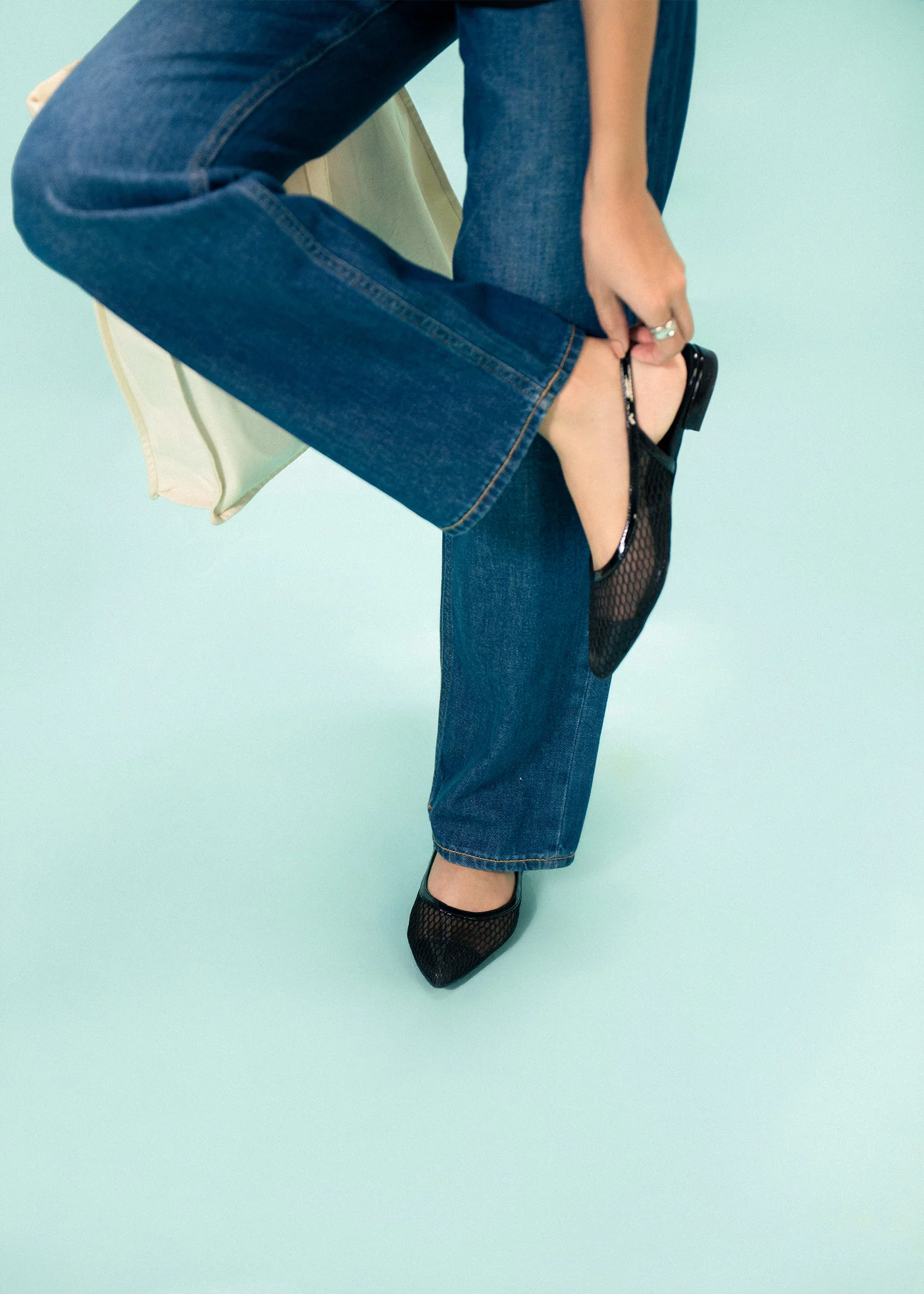 Mesh slingback flats- R25SS00294 - Image 4