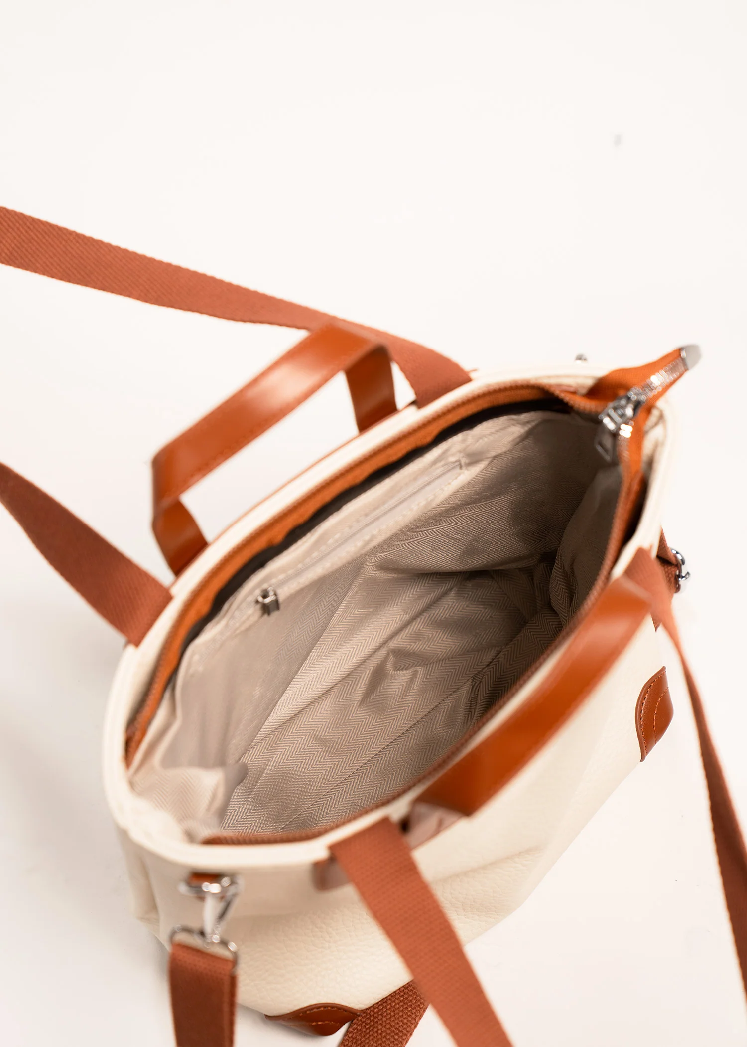 White Canvas Tote with Tan Leather Details- 2734-KOA-B-S25 - Image 4