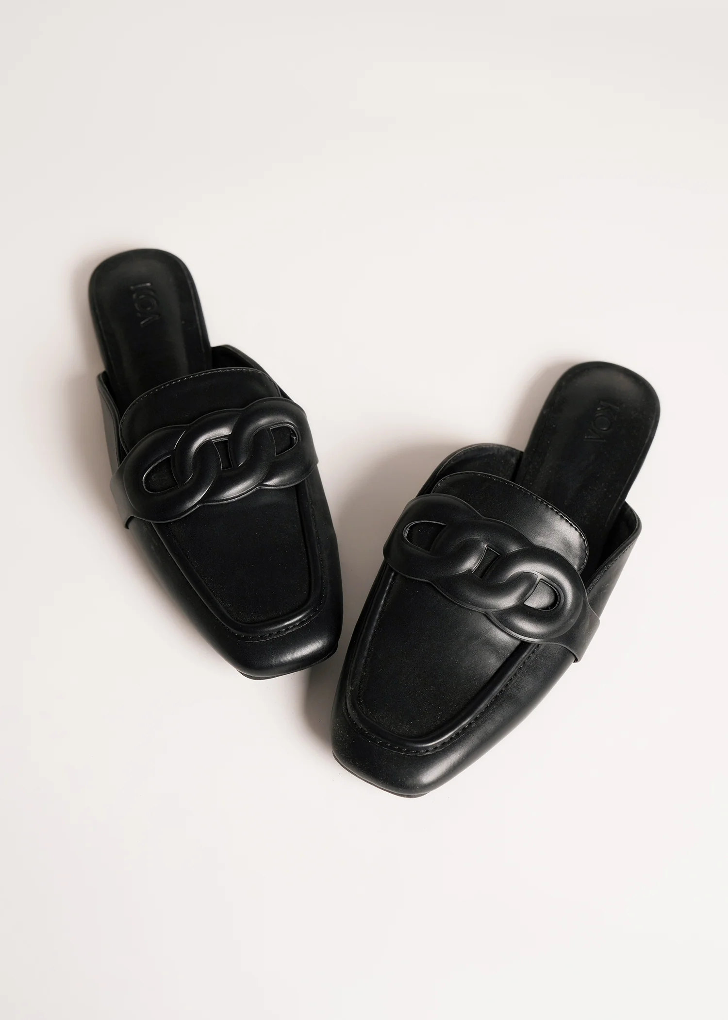 Chain link slip-on Loafers- R21SS14361 - Image 4