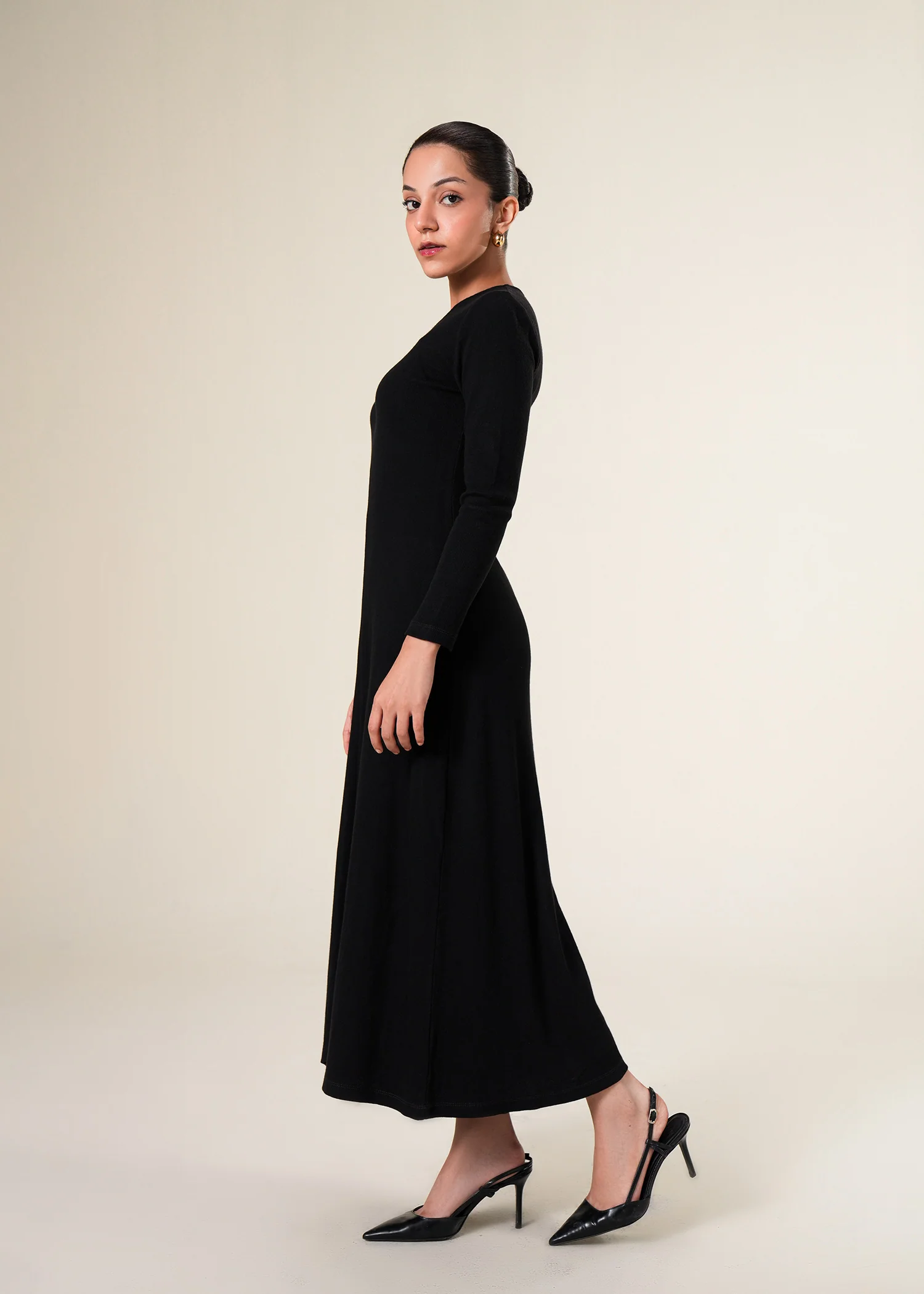 V-Neck Ribbed Flared Dress- WS25-280 - Image 3