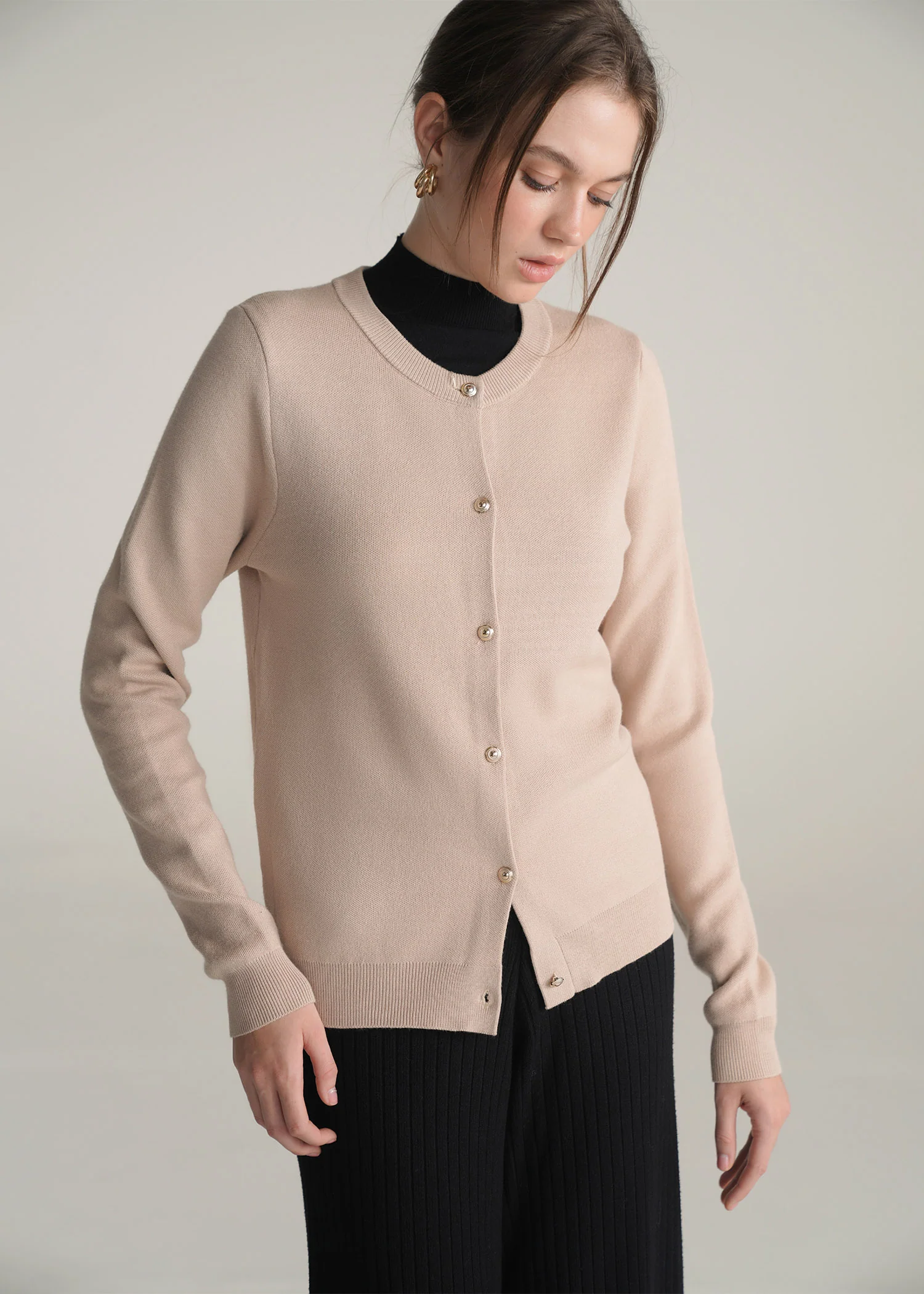 Knit Cardigan with Gold Buttons- WS25-328 - Image 3