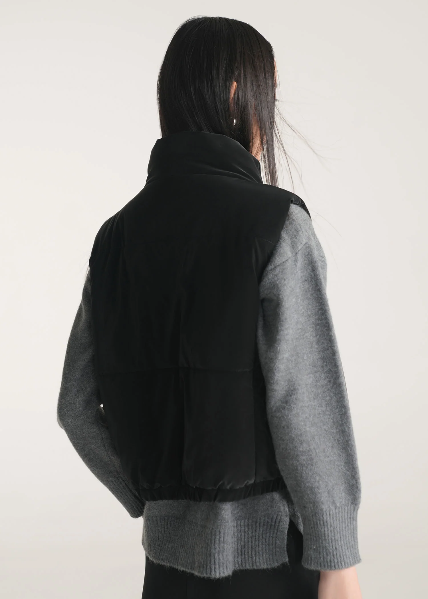 Cropped Puffer Gilet- WS25-347 - Image 3