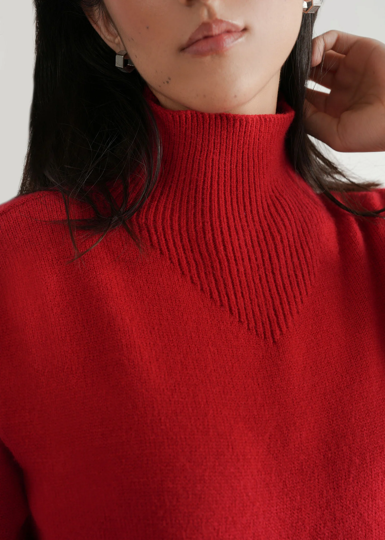 High Neck Oversized Sweater- WS25-410 - Image 4