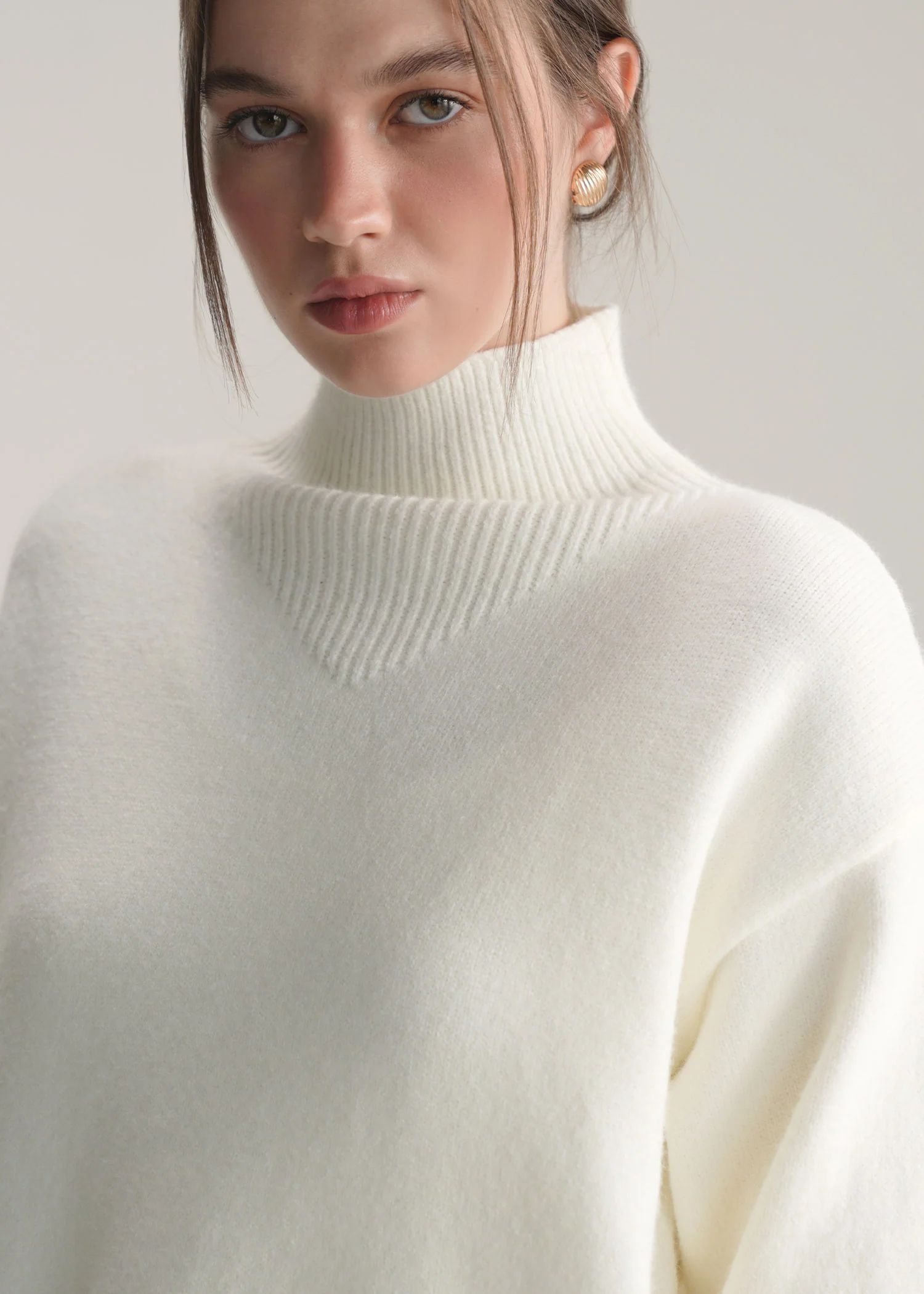 High Neck Oversized Sweater- WS25-411 - Image 3