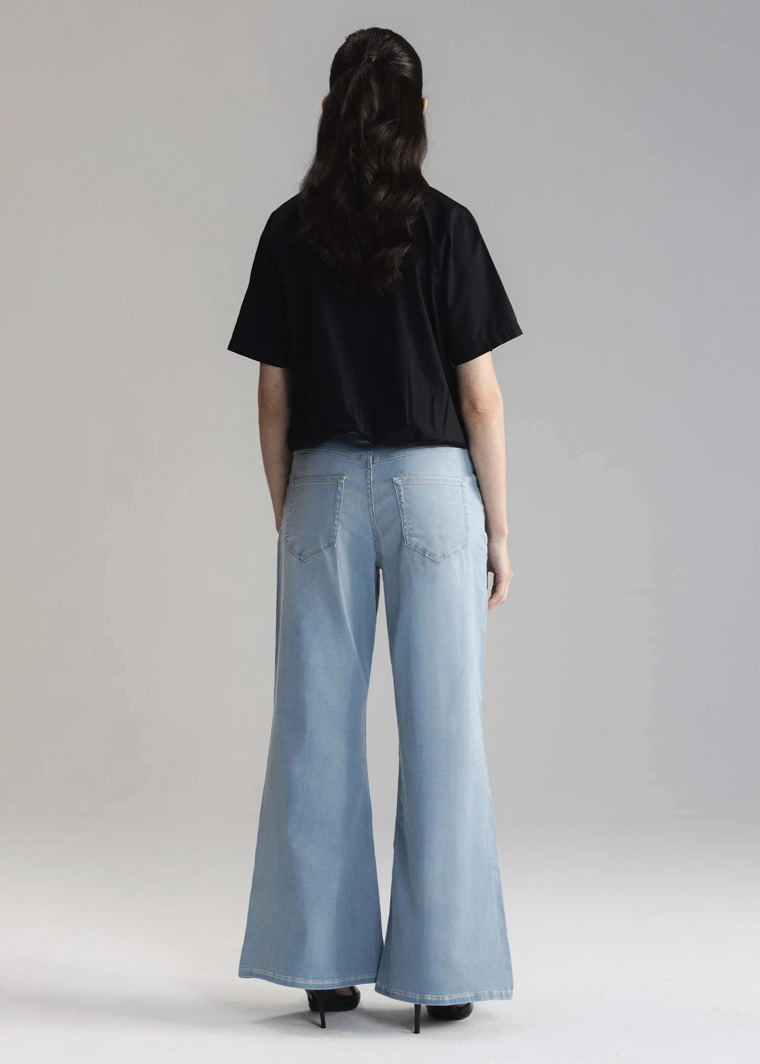 V-Placket Shirt- WS26-60 - Image 4
