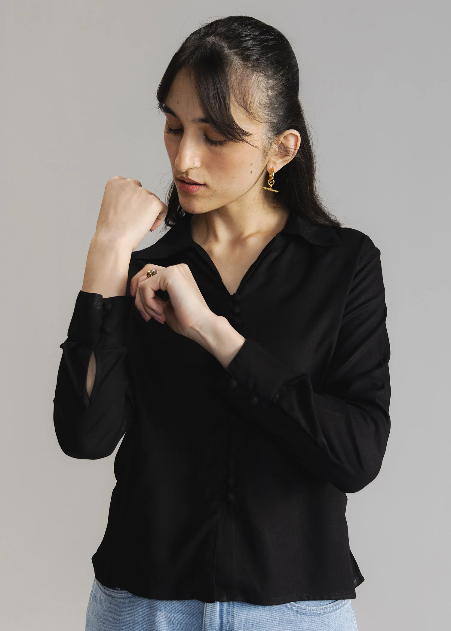 Button Down Shirt with Gathers at Waist- WS26-83 - Image 3